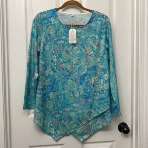 🆕 Long Sleeve Asymmetrical Hem Mandala Print Top Blue Size Medium